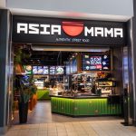 Wejście do restauracji Asia Mama w M1 Kraków