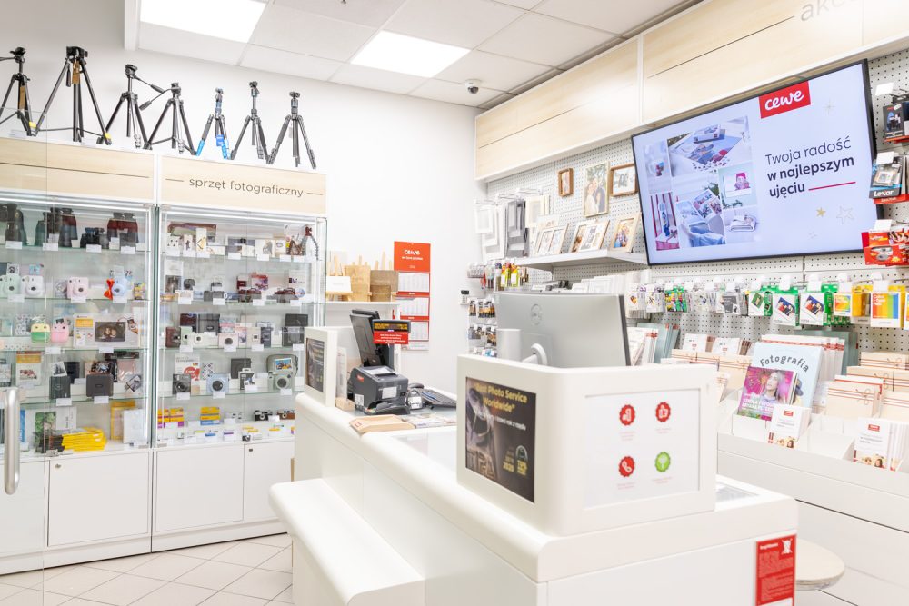 Asortyment punktu CEWE FOTOJOKER w M1 Kraków