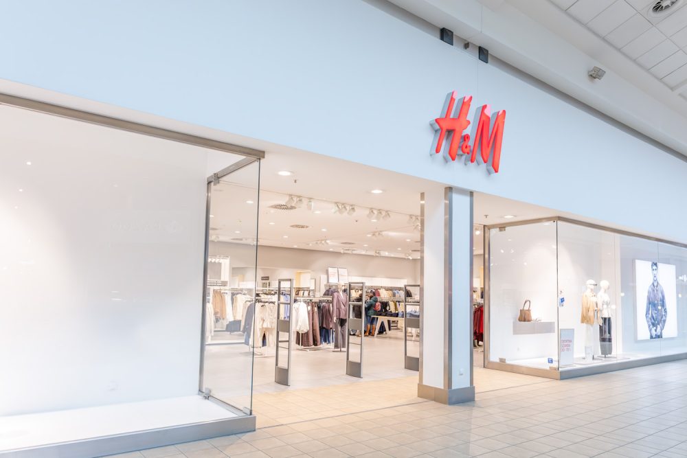 Witryna sklepu H&M w M1 Kraków