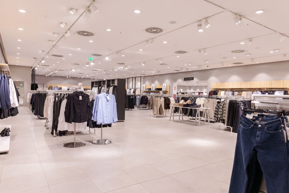 Wnętrze sklepu H&M w M1 Kraków