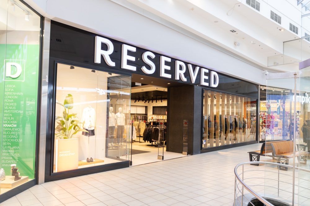Witryna sklepu Reserved w M1 Kraków