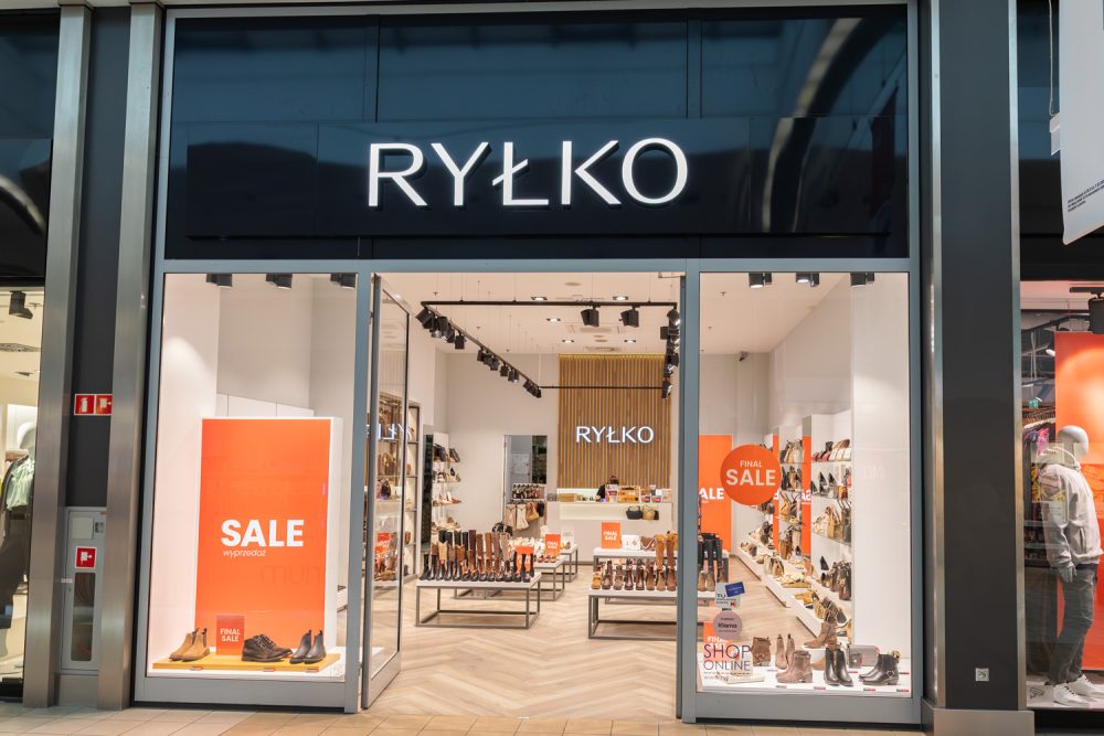 Witryna sklepu obuwniczego Ryłko w M1 Kraków