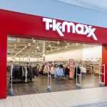 Wejście do sklepu TK Maxx w M1 Kraków