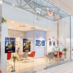 Witryna biura podróży TUI w M1 Kraków