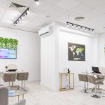 Zdjęcie biura podróży Anex w M1 Kraków w środku