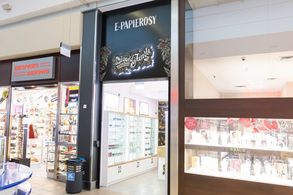 wejście do sklepu e-papierosy w M1 Kraków