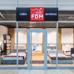 wejście do sklepu fabryka dobrych materacy w M1 Kraków