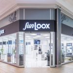 Witryna salonu optycznego SunLoox w M1 Kraków