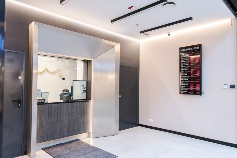 Wnętrze kantoru w M1 Kraków