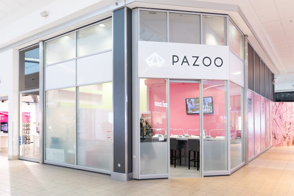Wejście do salonu stylizacji paznokci Pazoo