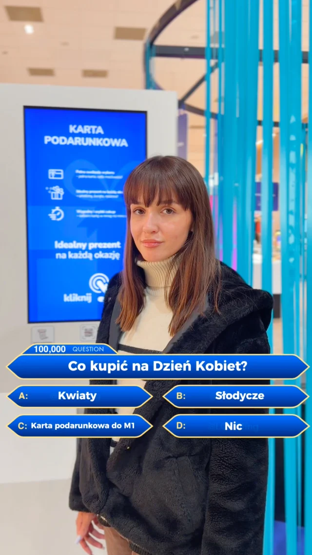 Pytanie za milion... co kupić na Dzień Kobiet? 

Nie musisz brać „pół na pół” ani dzwonić do przyjaciela! 😉 
Jeśli chcesz mieć absolutną pewność, postaw na C .💳 – Karta Podarunkowa M1 to prezentowy pewniak, który zawsze trafia w dziesiątkę. 

Podaruj jej to, co najlepsze: radość z samodzielnego wyboru idealnego prezentu. 🎁
Kupisz ją w Kartomacie w centrum.

M1 Kraków | Trafiony prezent